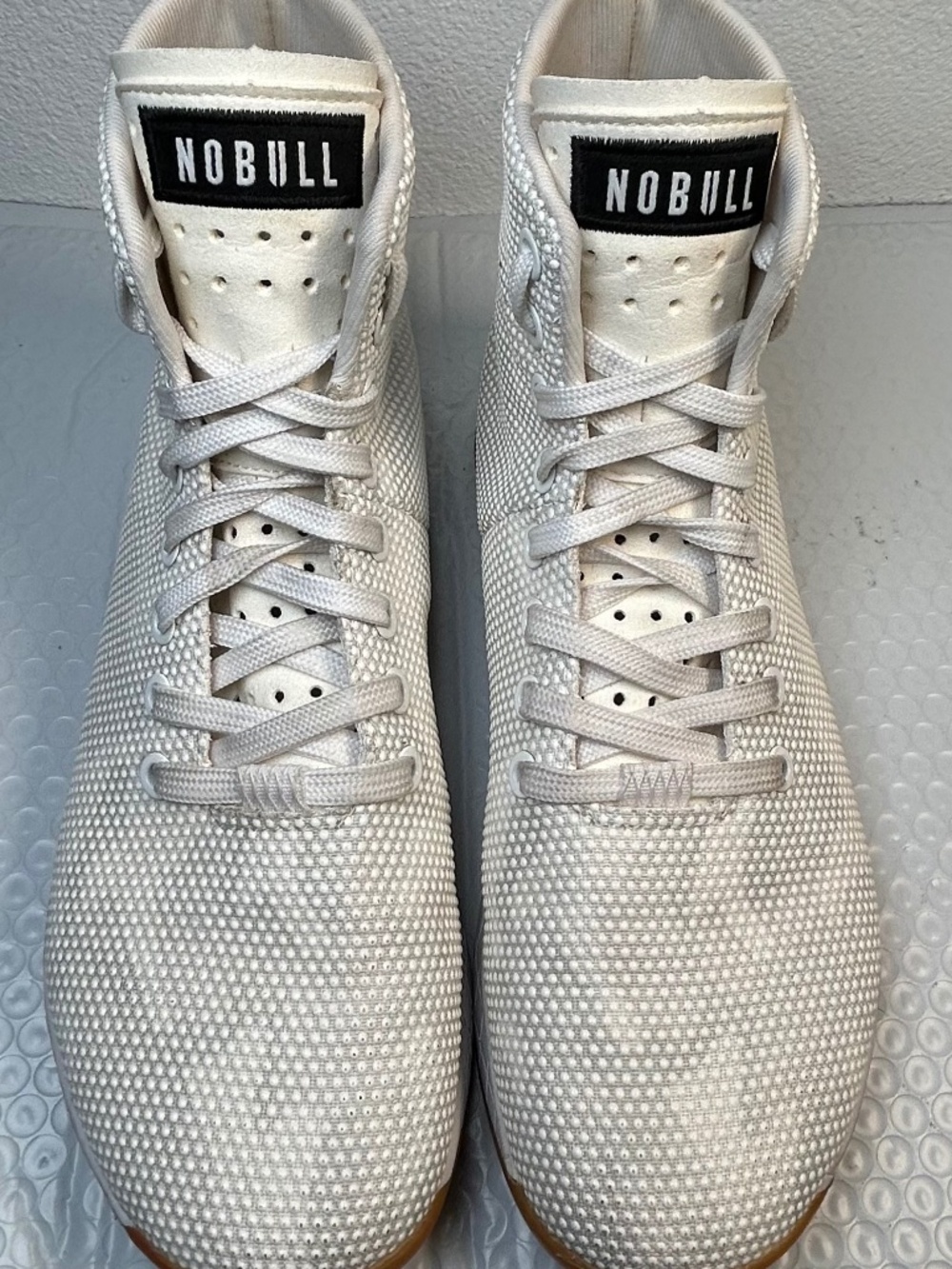 NOBULL Outwork High Top Shoes White Grey SuperFabric CrossFit Gym Mens Size 7